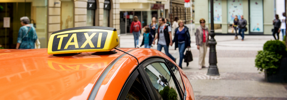 Quelle est la fréquence d’utilisation du taxi au Luxembourg ? 